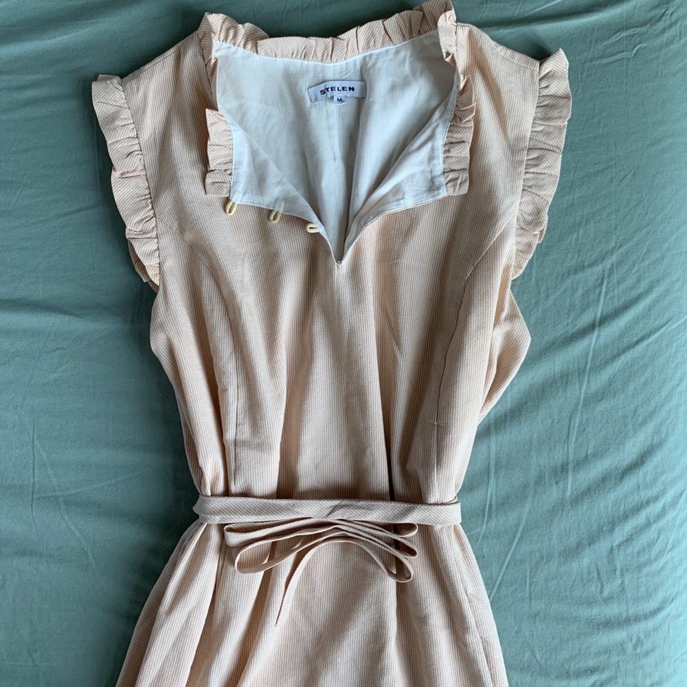Beautiful maxi dress! Unworn!